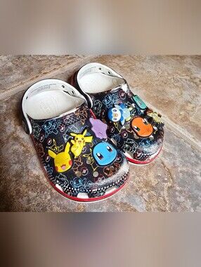 Pokémon Crocs Size C8 – Charms Included